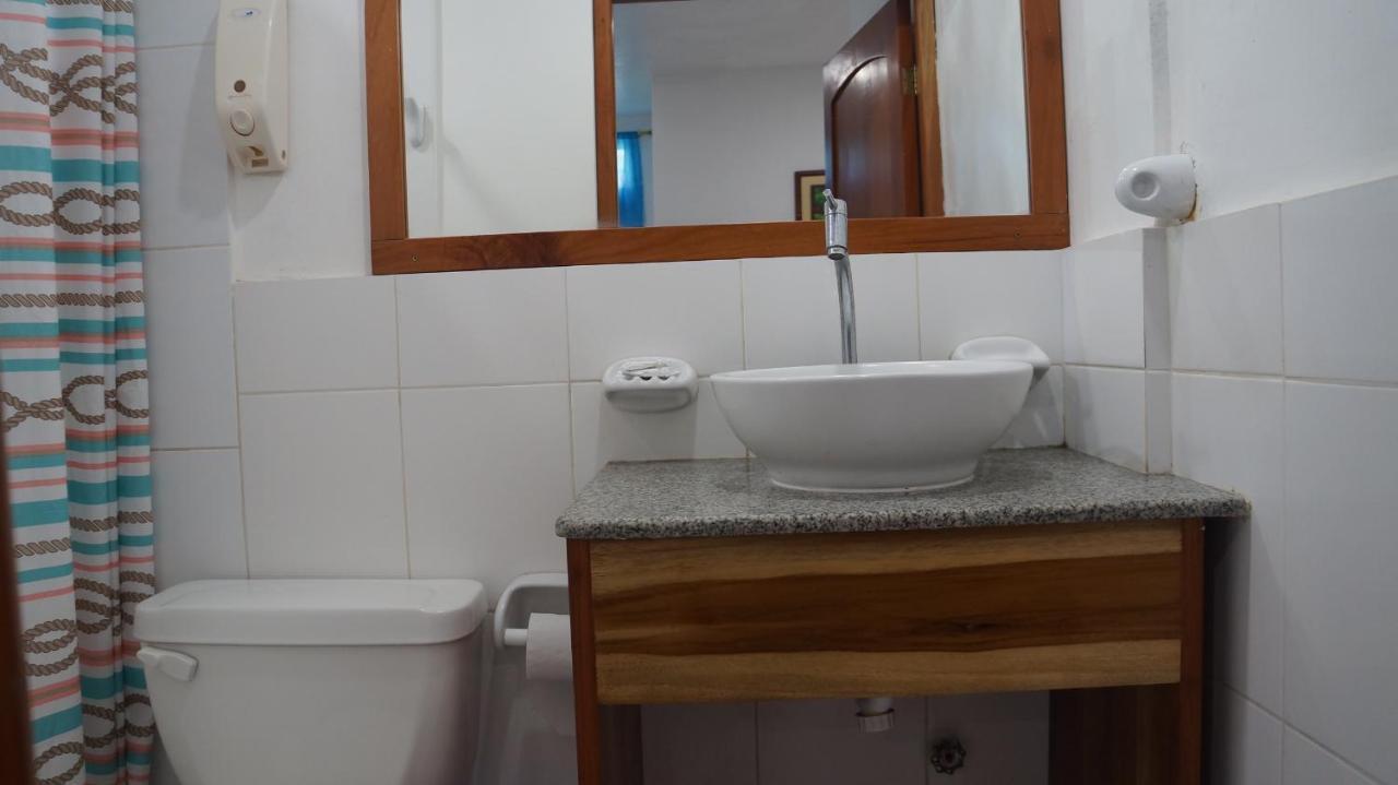 Hostal Marysol Puerto Ayora  Zewnętrze zdjęcie